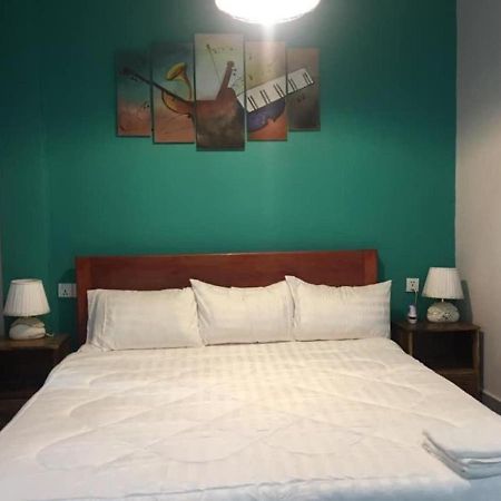 קמפוט Mean Leap Guesthouse מראה חיצוני תמונה